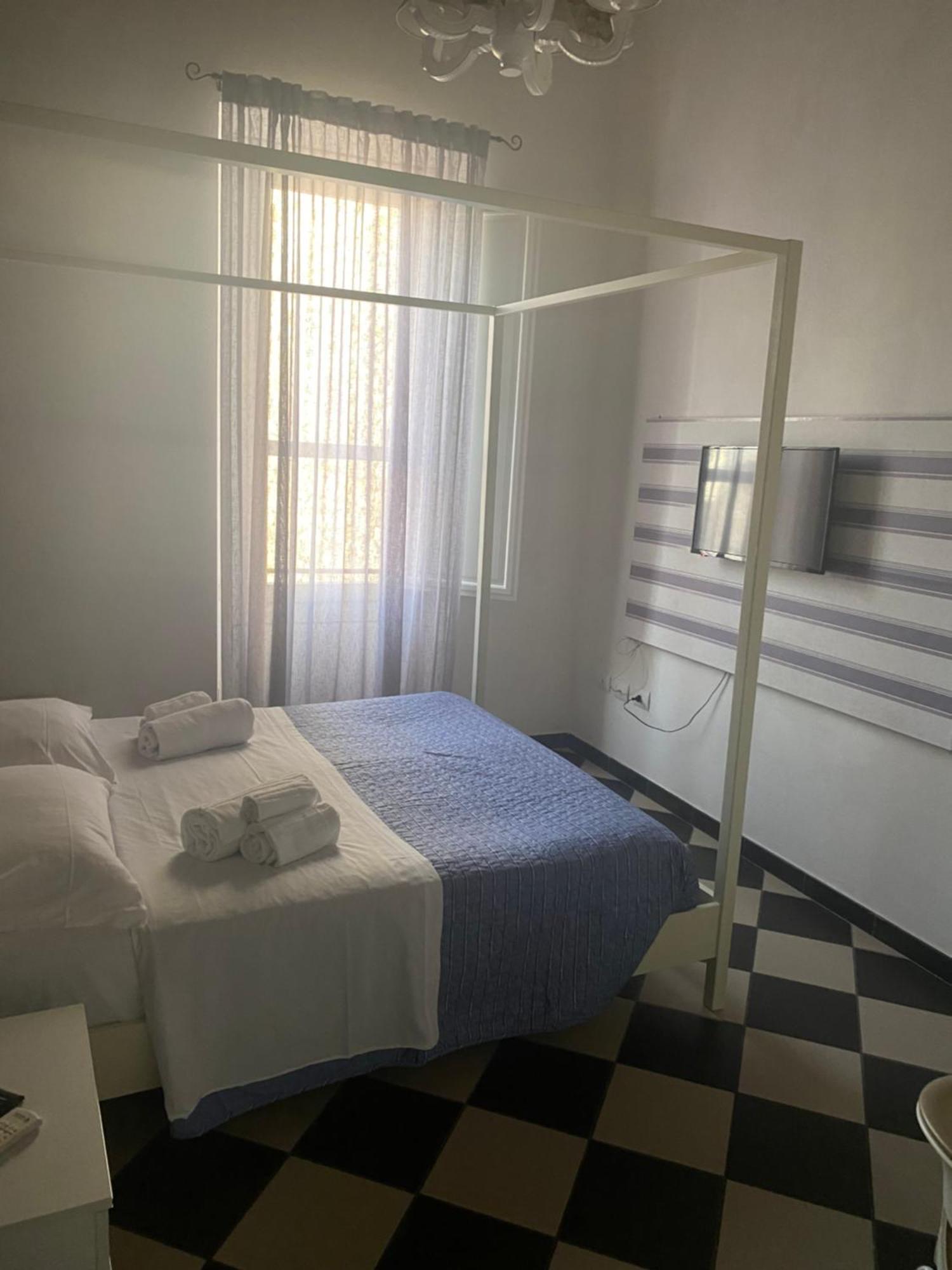 Mani Rooms Cagliari Eksteriør bilde