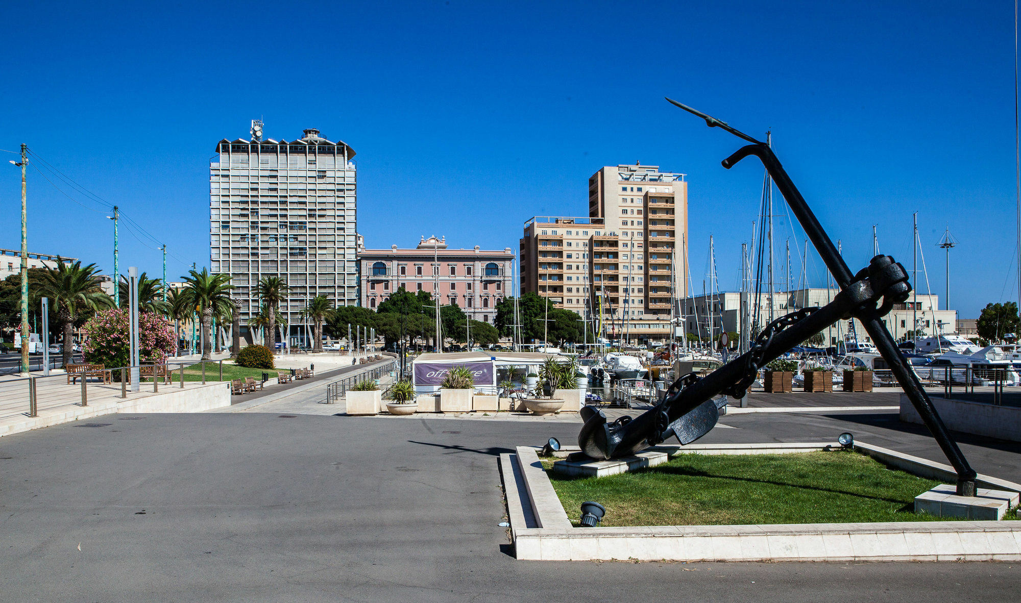 Mani Rooms Cagliari Eksteriør bilde